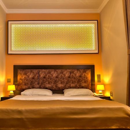 באקו Twin Castle Boutique Hotel מראה חיצוני תמונה