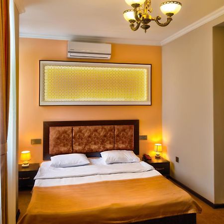 באקו Twin Castle Boutique Hotel מראה חיצוני תמונה